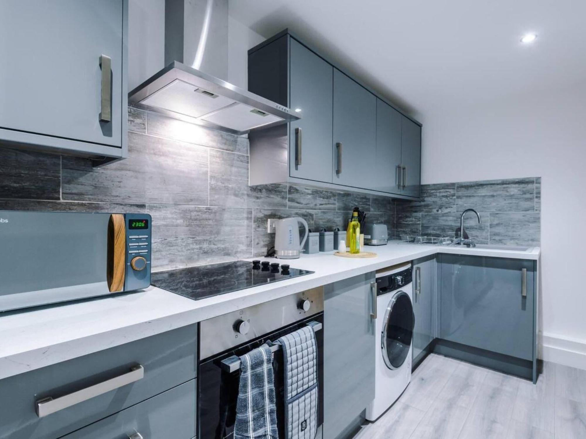 The Ecclesian Deluxe Apartments Near Trafford Centre Eccles Train Station แมนเชสเตอร์ ภายนอก รูปภาพ