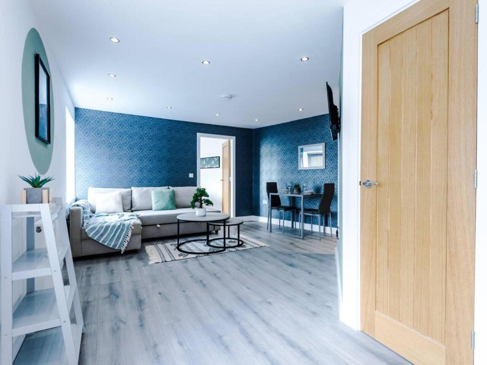 The Ecclesian Deluxe Apartments Near Trafford Centre Eccles Train Station แมนเชสเตอร์ ภายนอก รูปภาพ
